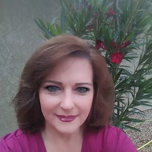 Meet your Posher, Katherine